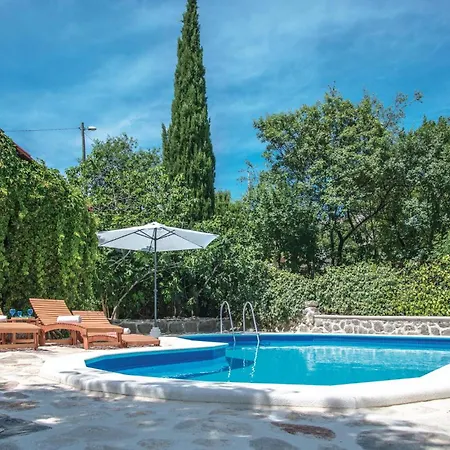 Three-bedroom In Tatil Evi *