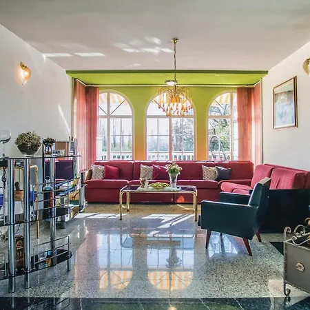 Three-bedroom In Imotski