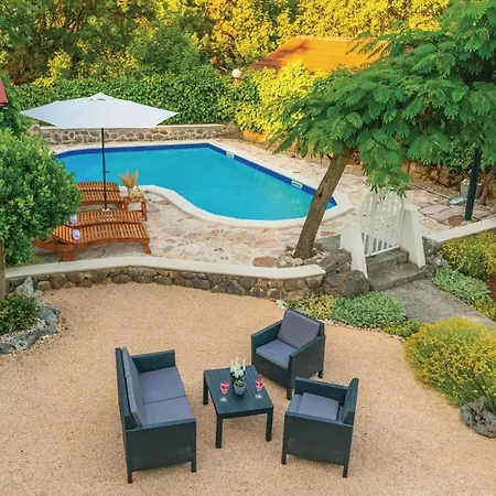 Three-bedroom In * Imotski